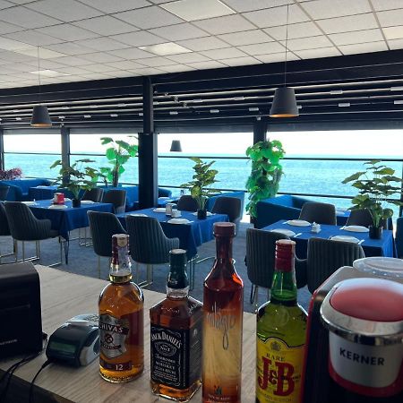 Kent Hotel Kobuleti Esterno foto
